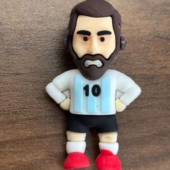 Lionel MESSI Keychain Argentina Jersey #10 Football Soccer Player 3-D Figure 2 - Picture 2 of 9